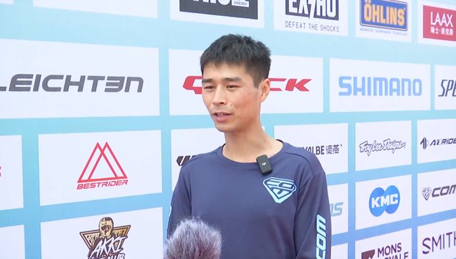 幺妹峰北壁国人首度登顶； “越野跑大神”食毒菌身亡 犀牛说(图40)