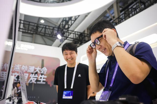 外滩大会上“秀绝活”机器人离我们的生活还有多远？(图20)