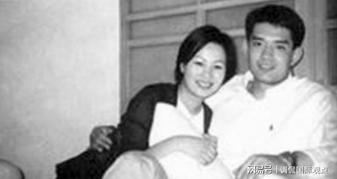 女篮名将李昕与巩晓彬分手后嫁知识分子又离婚如今单身无儿女(图17)